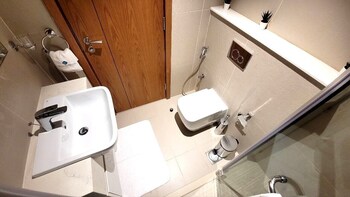 Bloomfields Stu With Canal View Julpur,,0 star