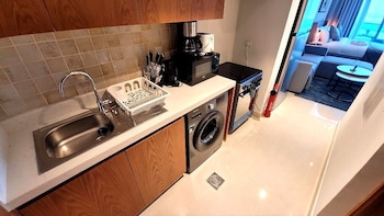 Bloomfields Stu With Canal View Julpur,,0 star