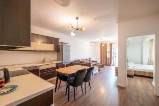 tirent apartment komuna parisit 2