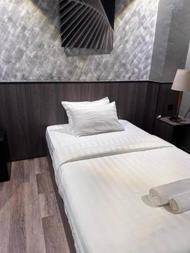 t mok hotel