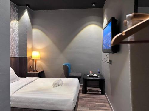 t mok hotel