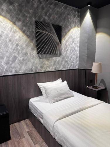 t mok hotel