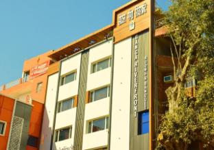 ganga riverfront rooms and banquet