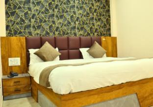 ganga riverfront rooms and banquet