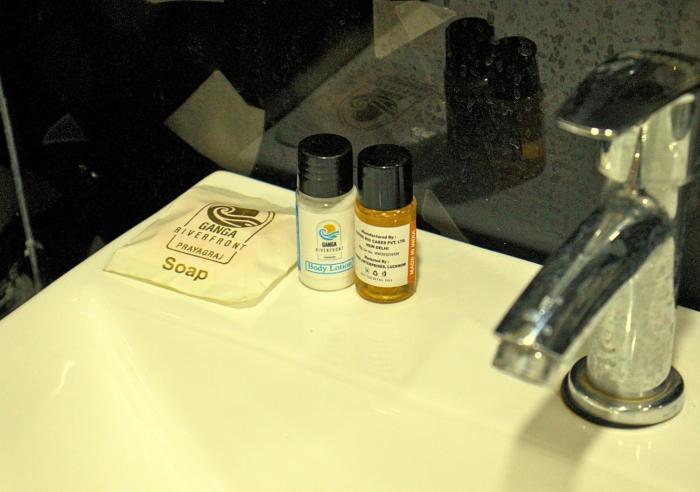 ganga riverfront rooms and banquet