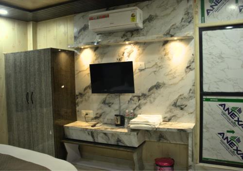 ganga riverfront rooms and banquet