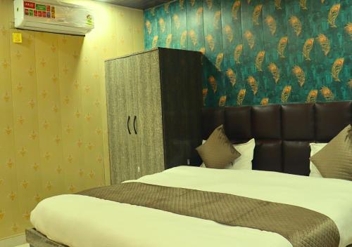 ganga riverfront rooms and banquet