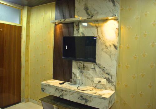 ganga riverfront rooms and banquet