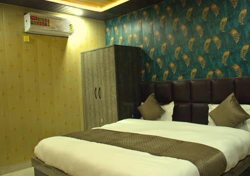 ganga riverfront rooms and banquet