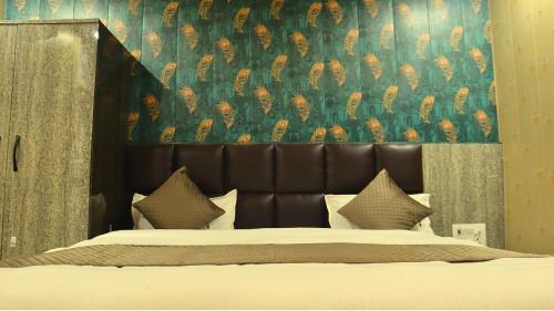 ganga riverfront rooms and banquet