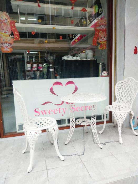 sweety secret guesthouse