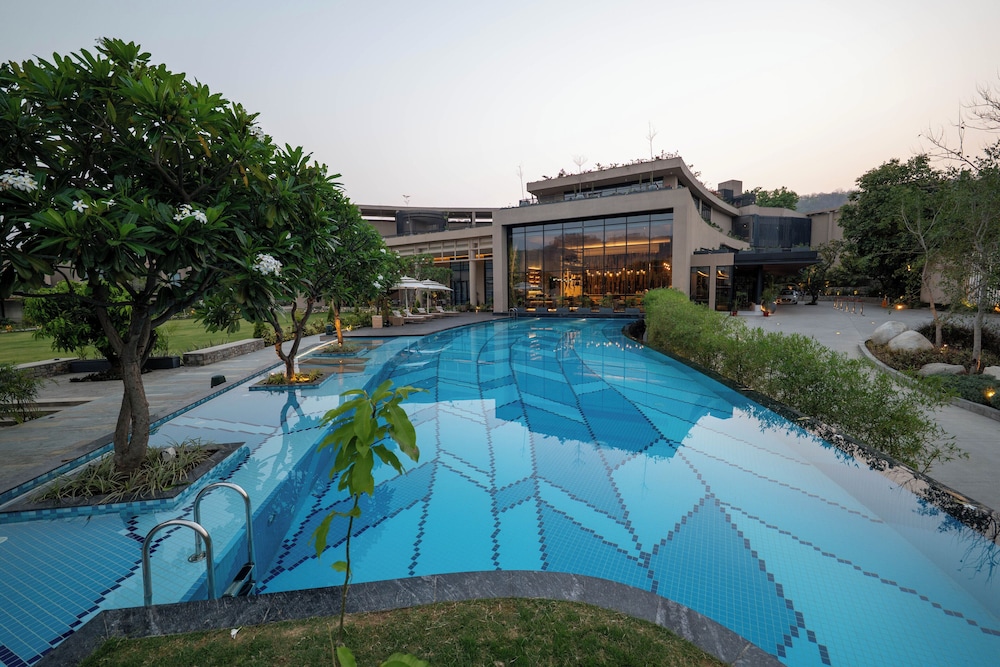 jim corbett marriott resort and spa
