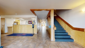Western Executive Inn,,3 star