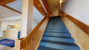 Western Executive Inn,,3 star
