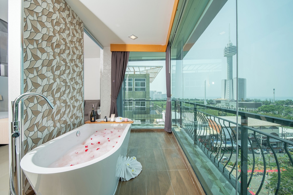 royal prince resort pattaya