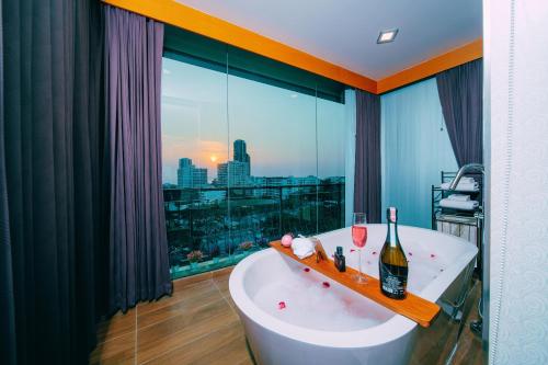 royal prince resort pattaya