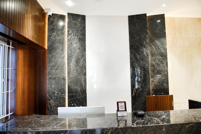 hotel lakshmi towers