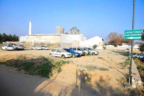 hotel lakshmi towers