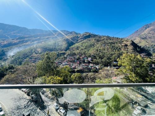 hotel virasat e bushahr