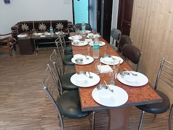 Green Forest View,,3 star