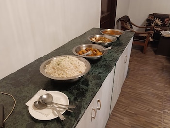 Green Forest View,,3 star