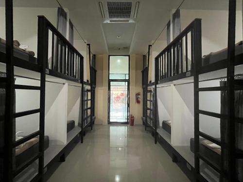 3 tigers resort and hostel