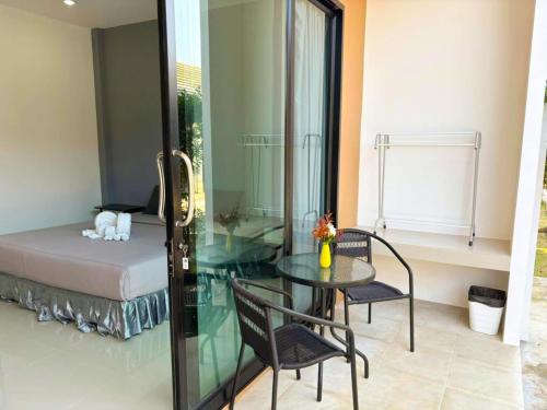 3 tigers resort and hostel