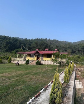 river view bamboo resort