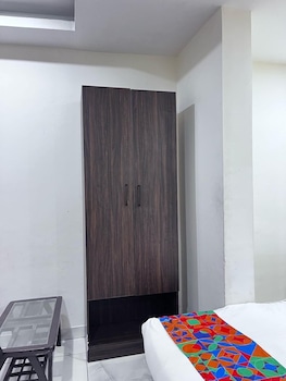 Kinsfolk Inn Hotel And Banquet,,2 star