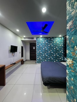 kinsfolk inn hotel and banquet