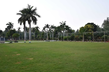 hotel atiraj