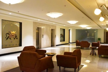 hotel atiraj