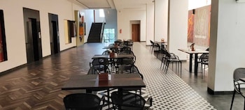 hotel atiraj