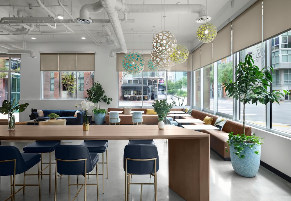 the margot hotel san diego gaslamp quarter outset by hilton