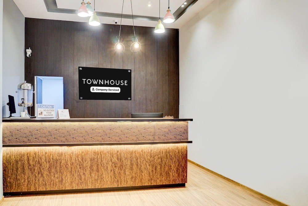 townhouse bombay exhibition centre goregaon