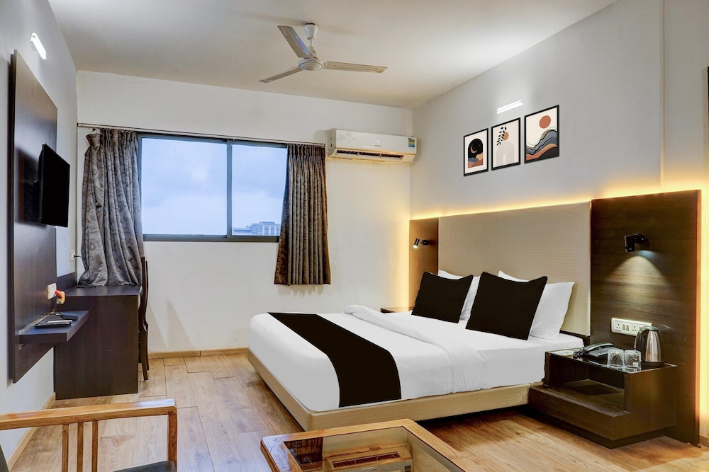 townhouse bombay exhibition centre goregaon