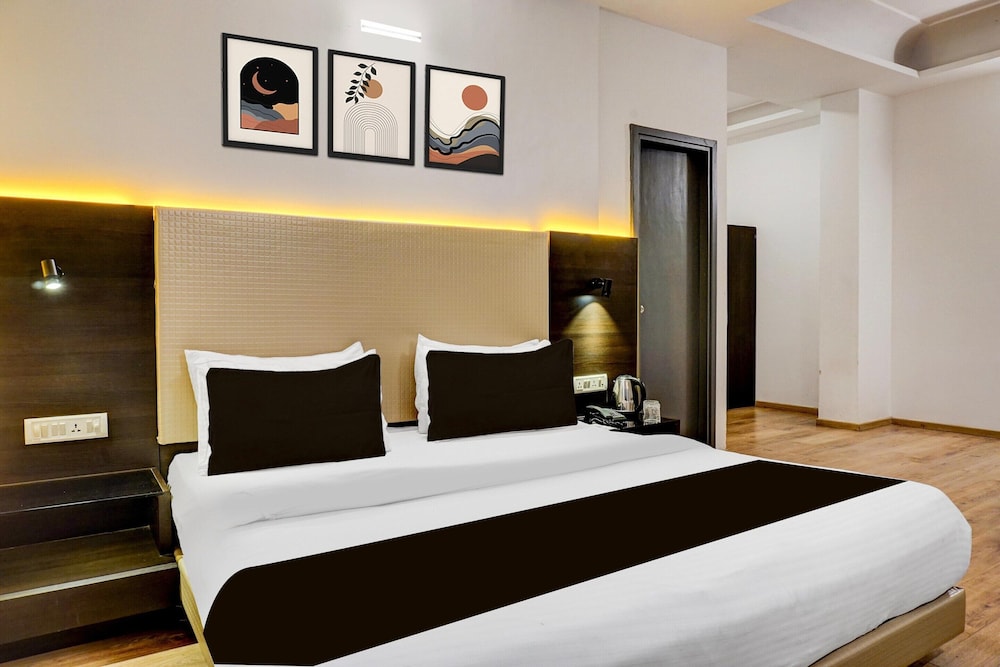 townhouse bombay exhibition centre goregaon