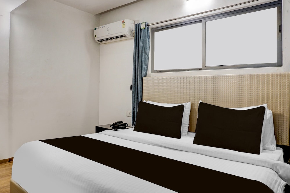 townhouse bombay exhibition centre goregaon