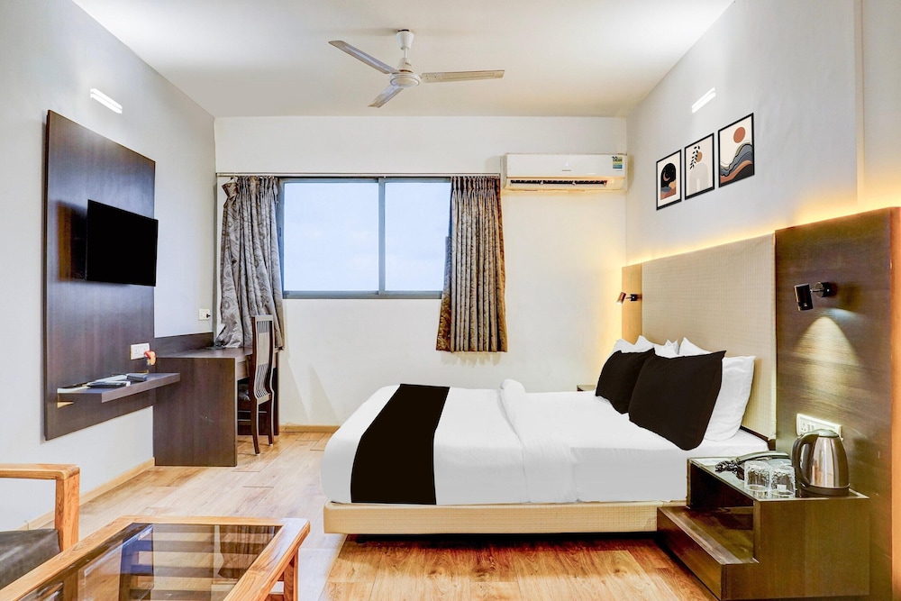 townhouse bombay exhibition centre goregaon