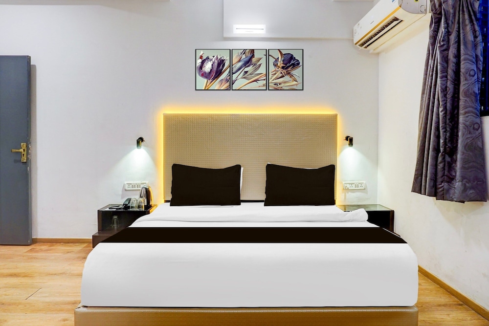 townhouse bombay exhibition centre goregaon