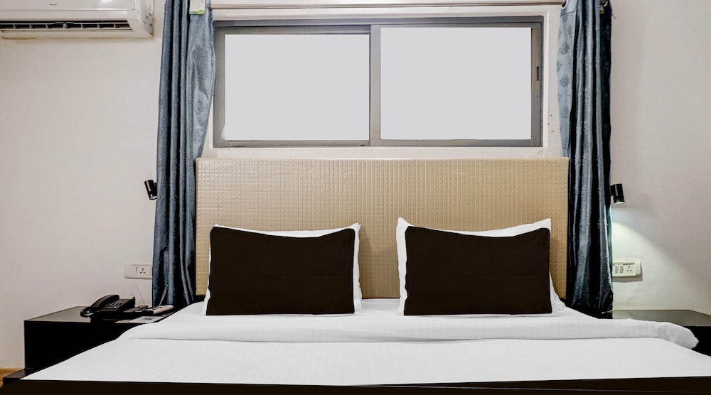 townhouse bombay exhibition centre goregaon