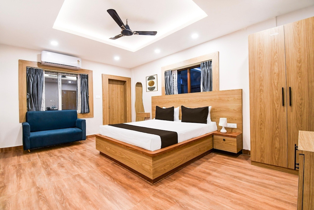 luxury stays near sea beach and jagannath temple