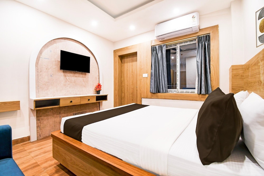 luxury stays near sea beach and jagannath temple