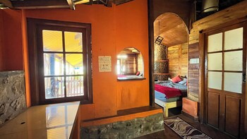 mount olympus hood cabin