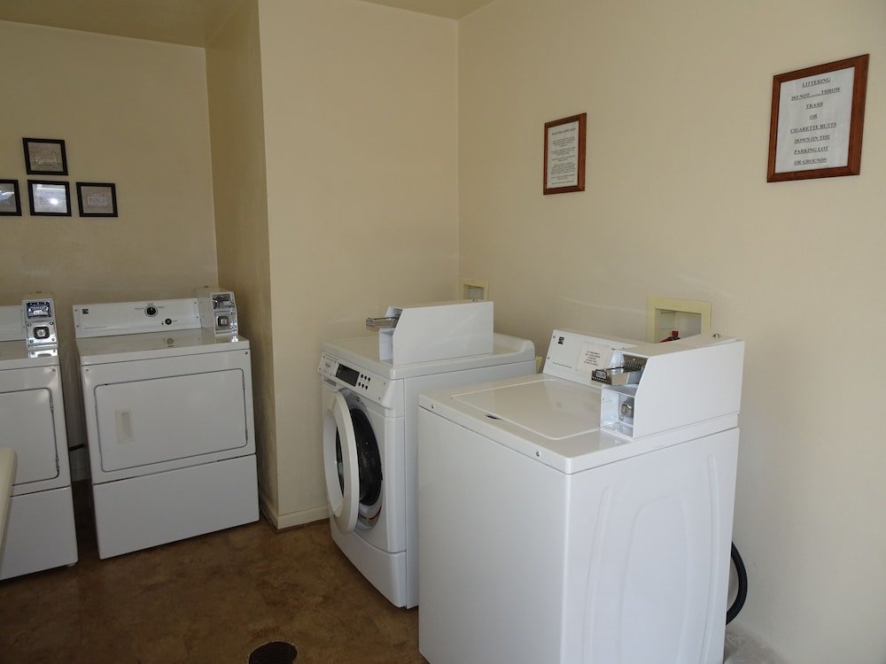 affordable corporate suites lanford