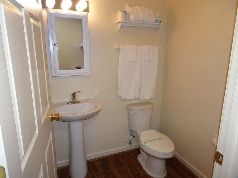 affordable corporate suites lanford