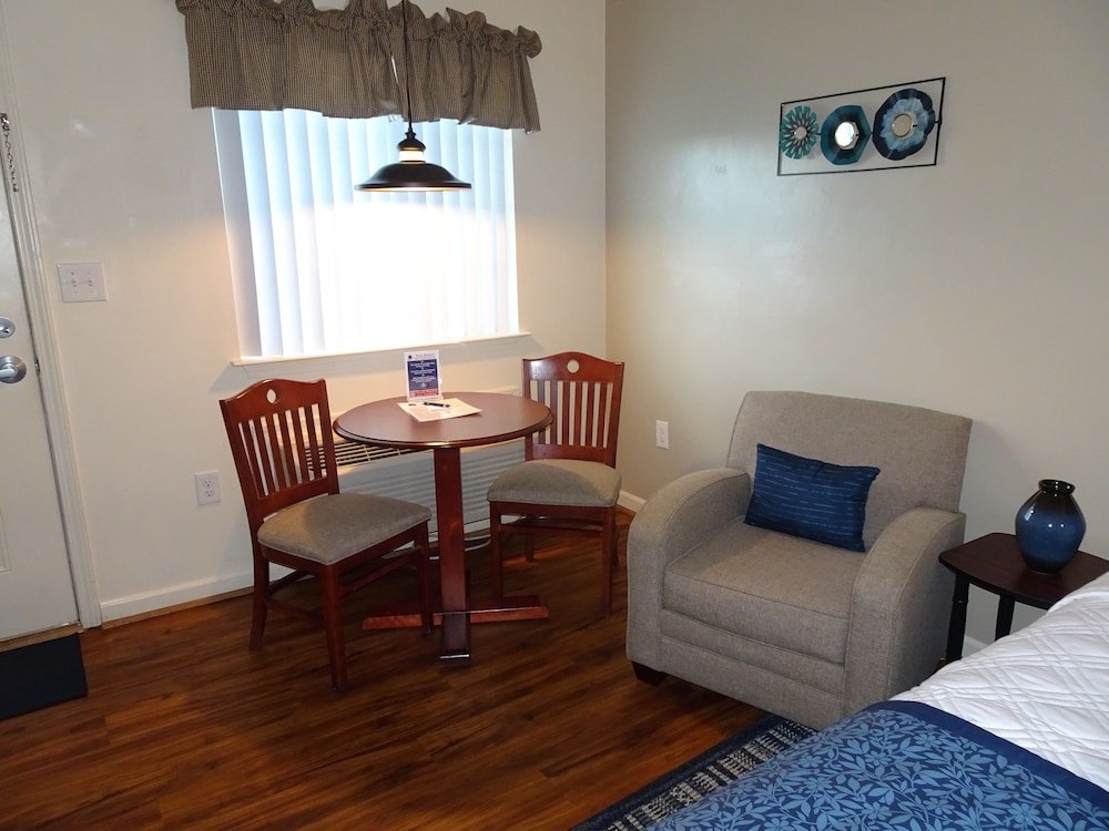 affordable corporate suites lanford
