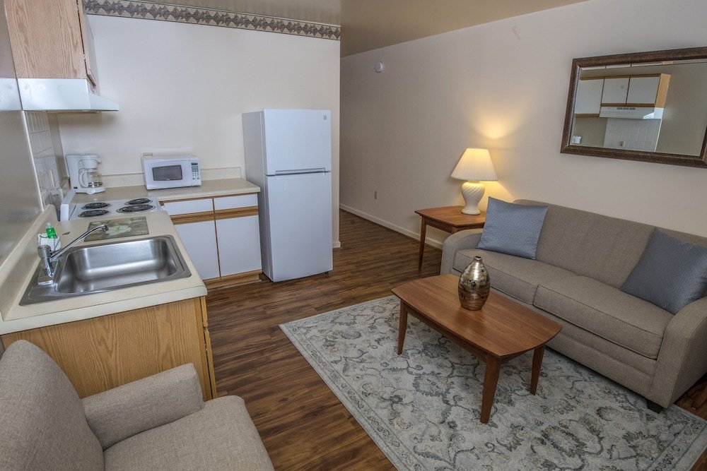 affordable corporate suites lanford