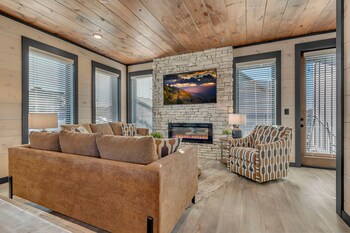 smith creek resort