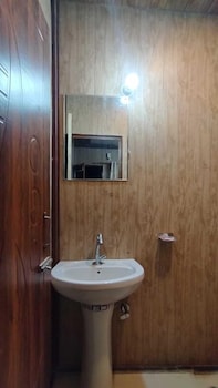 hotel maya residency